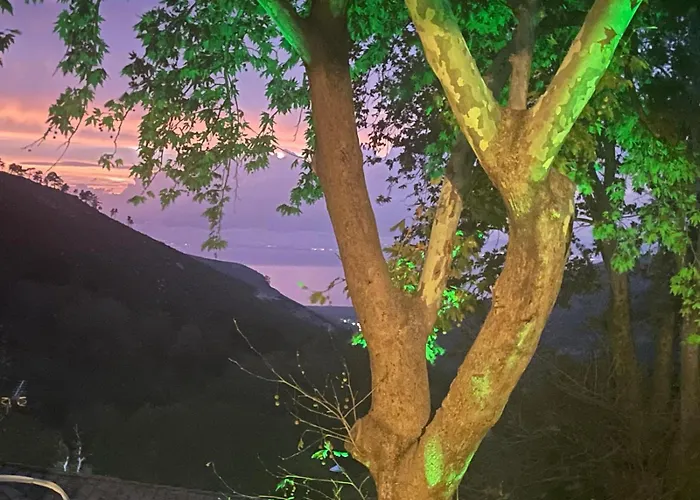 Apartment Matias Kastanies With Privat Parking